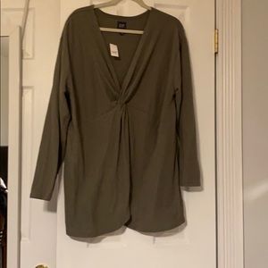 Gap maternity sweater